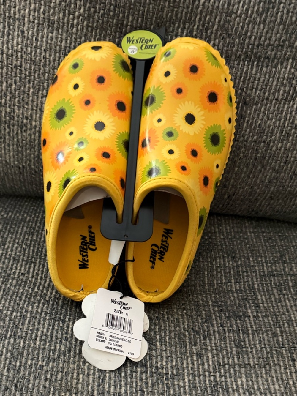 Western Chief Yellow Dried Daisies Slip-On Clogs